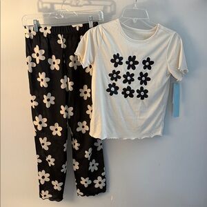 Cat & Jack Cream Top with Black Floral Pajama Set